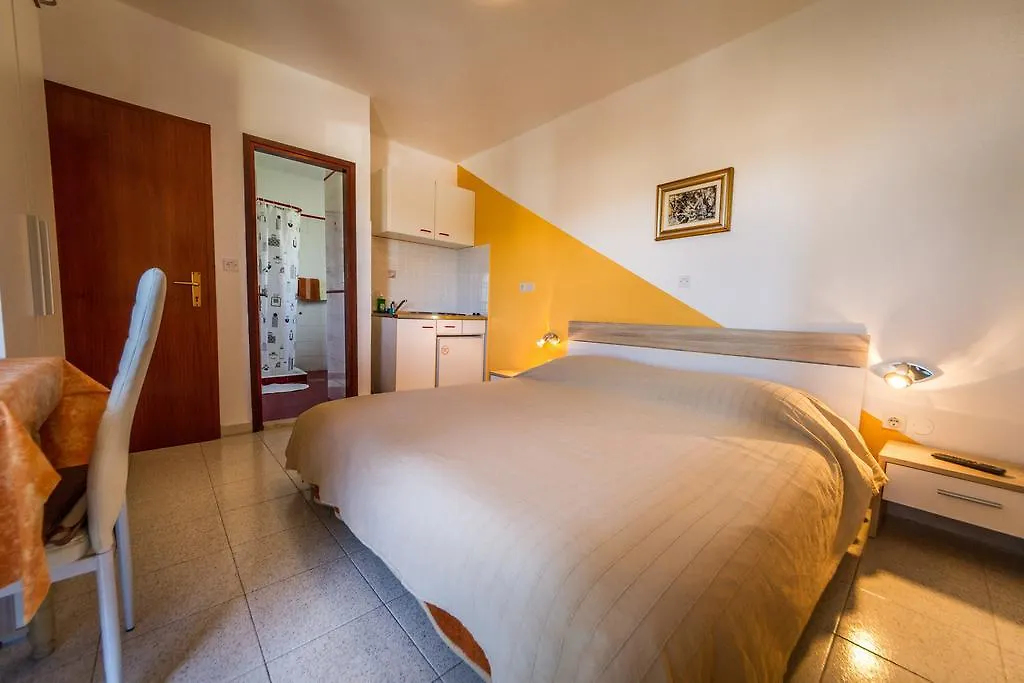 Apartments Borghese Pula